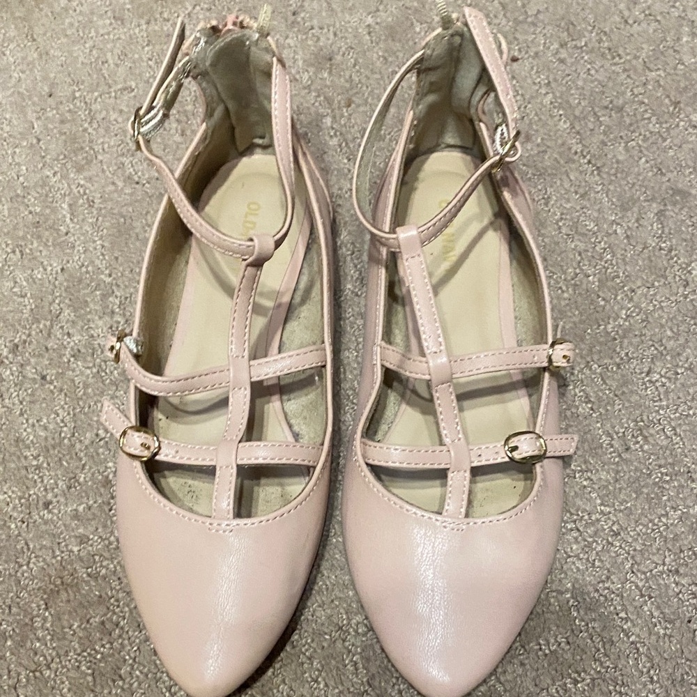 Old Navy Creamy Light Pink Strappy Flats  Wedding Guest Fall Office Academia